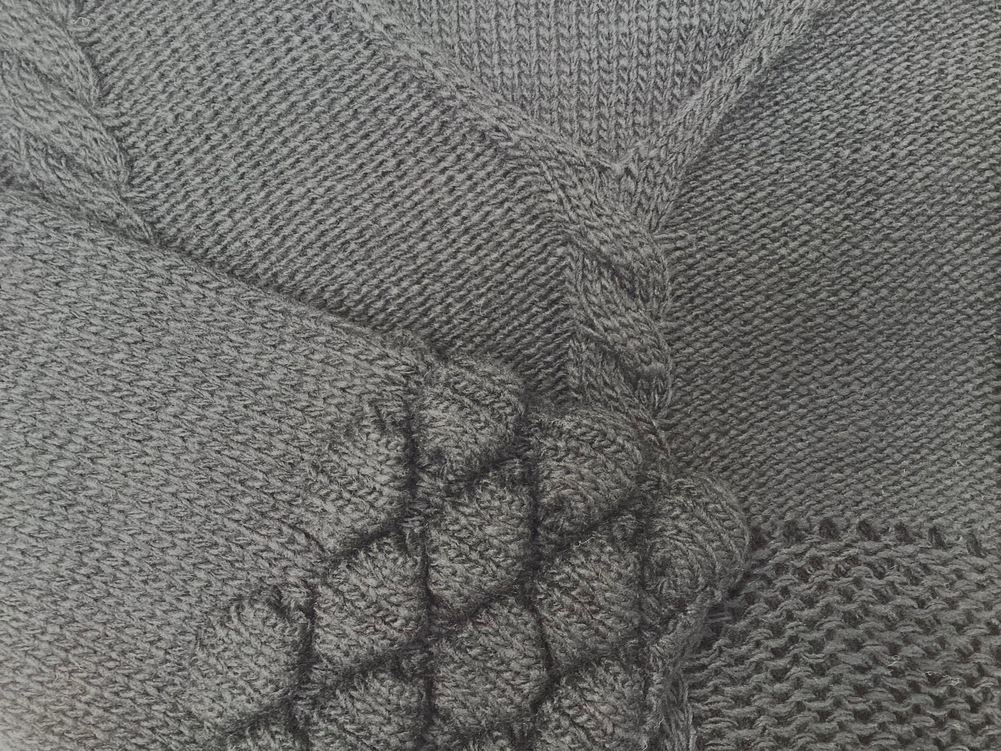 HUG KNIT JUMPER
