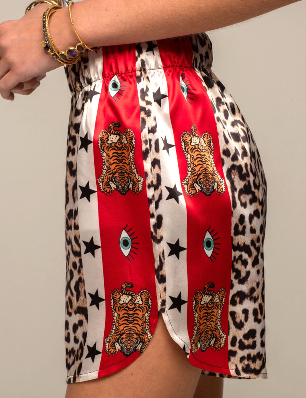MENAGERIE SHORTS