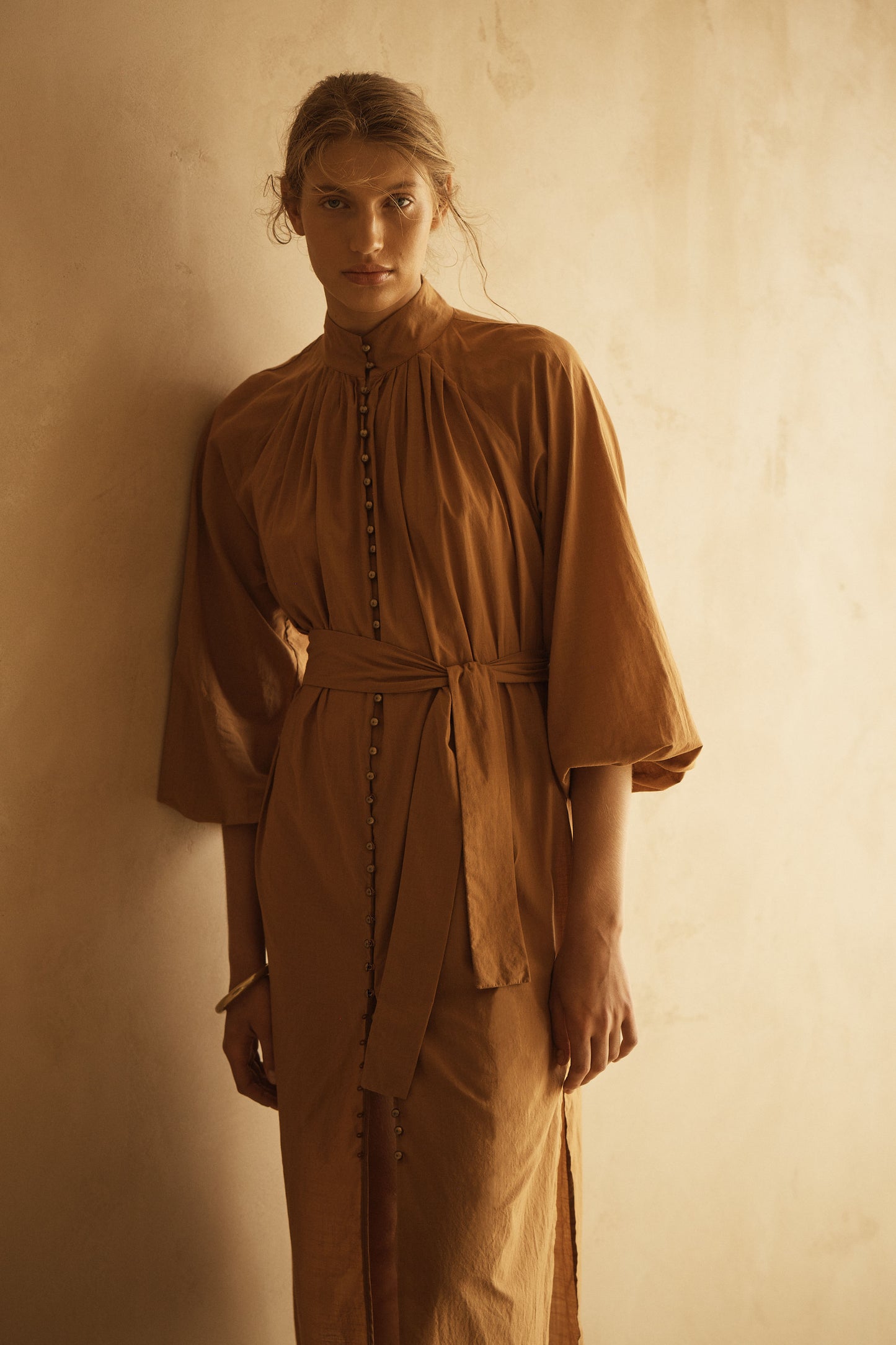 CAMMELLO BILLOW SLEEVE LONG DRESS