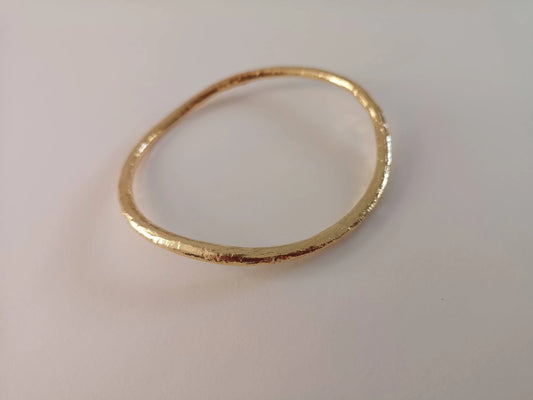 ES VEDRA BANGLE