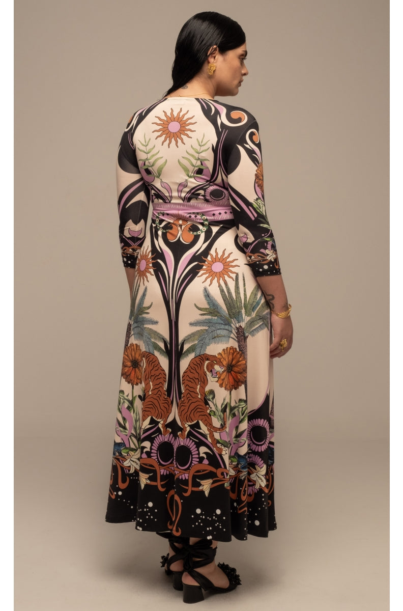 ANCESTRESS MAXI DRESS